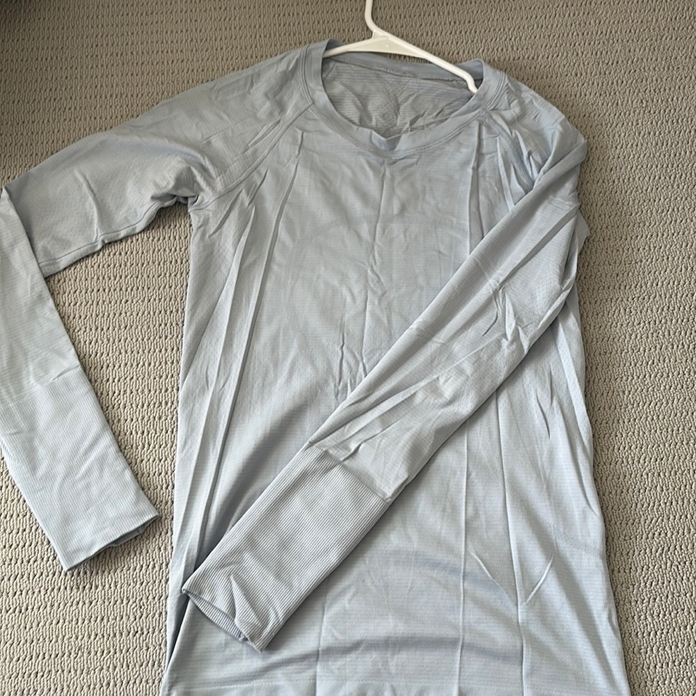 Lululemon Swiftly Tech long sleeve